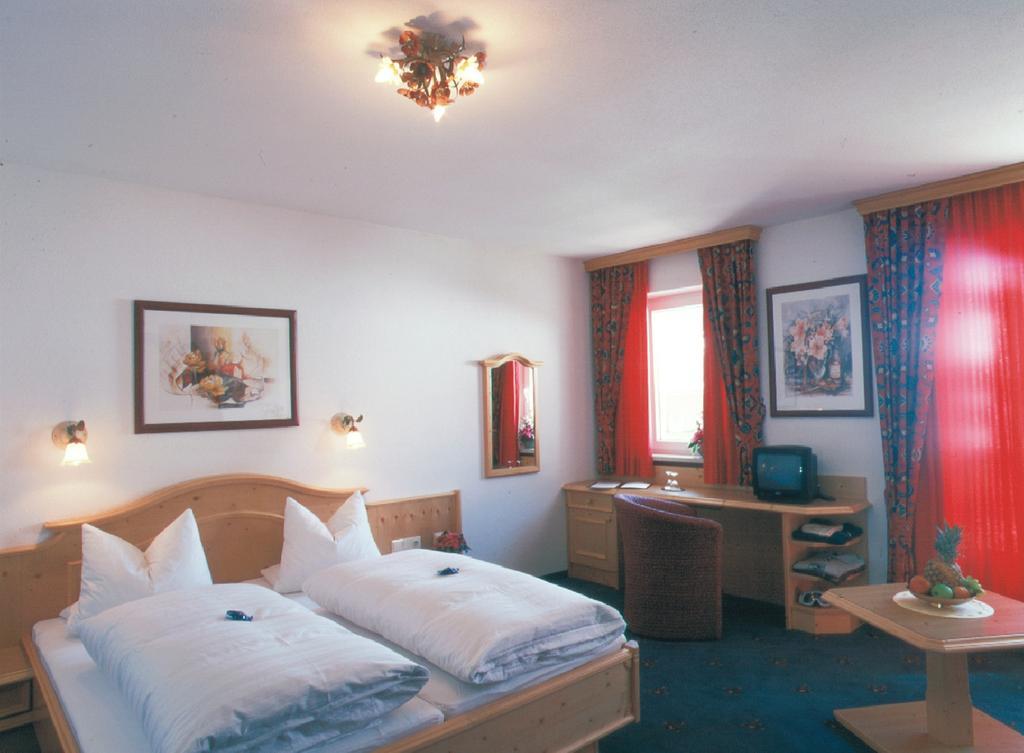 Hotel Sonnenheim St Anton am Arlberg Eksteriør billede